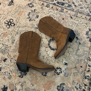 Durango cowgirl boots